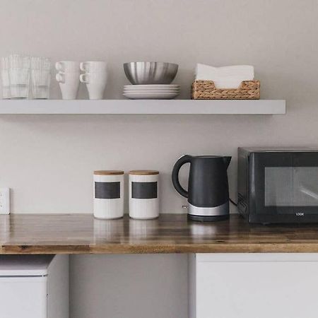 Beautiful New Studio Apartment Nearby The Center トゥルク エクステリア 写真