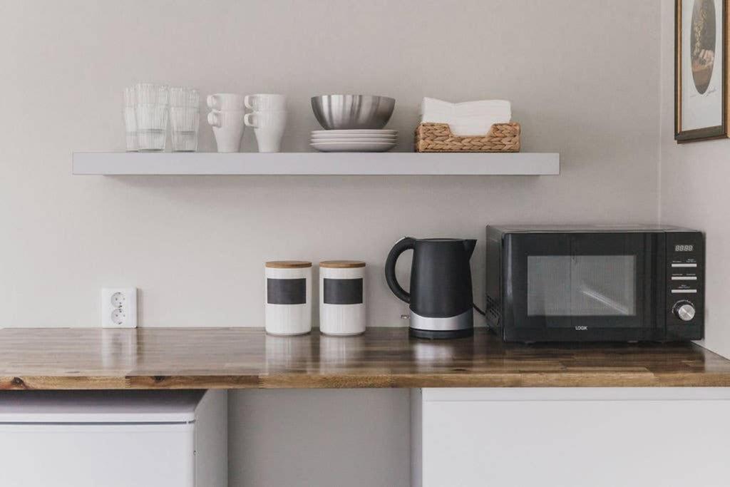 Beautiful New Studio Apartment Nearby The Center トゥルク エクステリア 写真