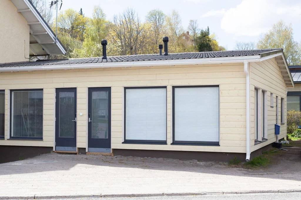 Beautiful New Studio Apartment Nearby The Center トゥルク エクステリア 写真